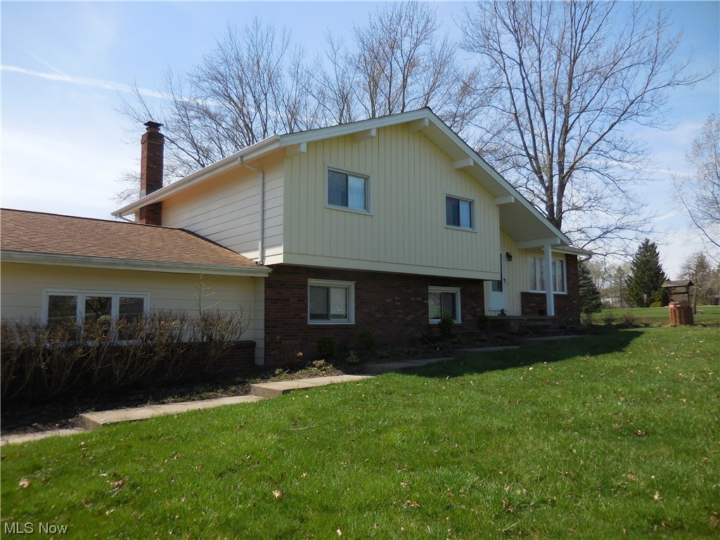 11611 Hosford Road, Unit R Chardon, OH 44024 - Photo 1 of 30
