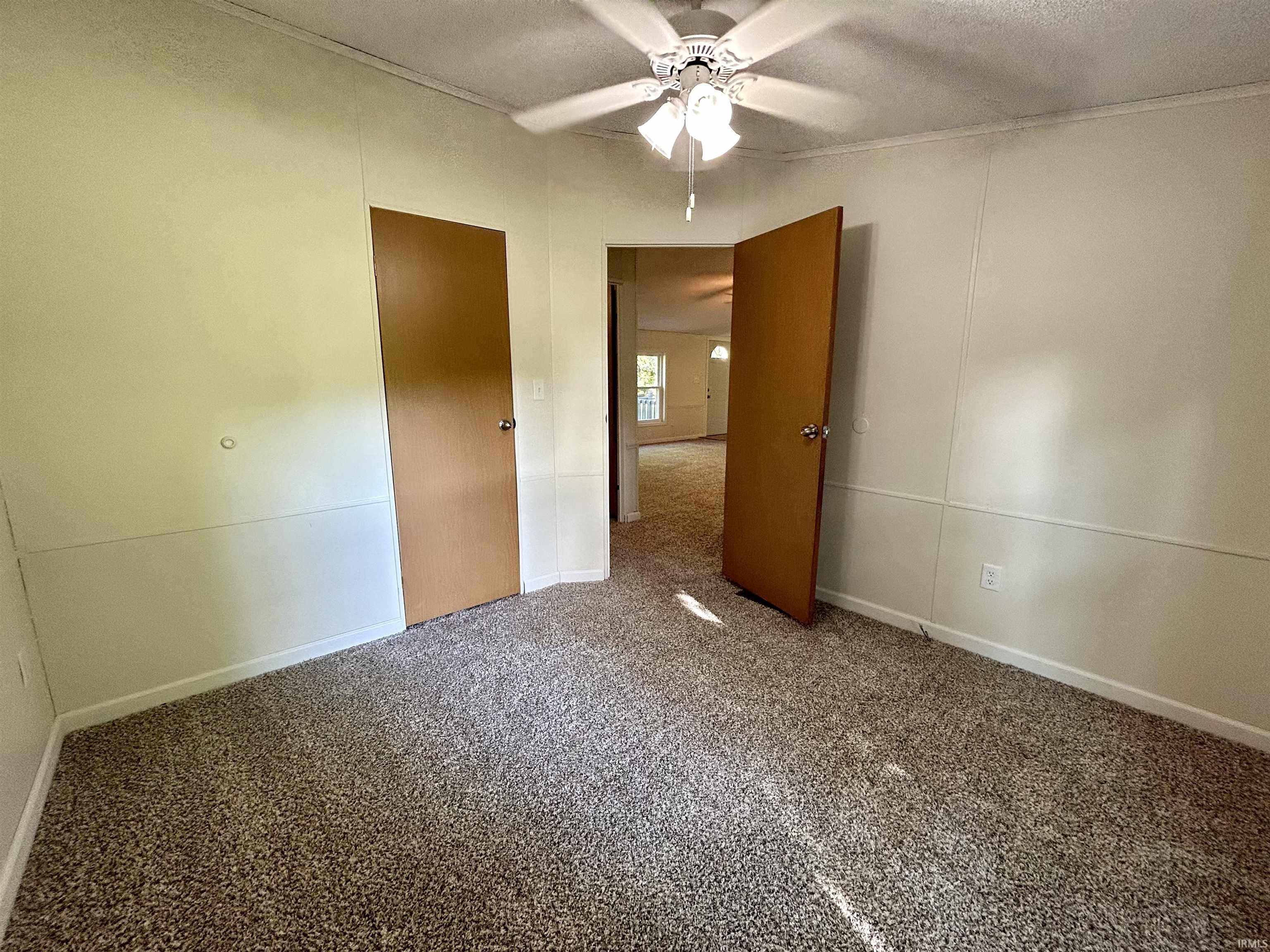 5250 South Country Club Road Warsaw, IN 46580 - Photo 12 of 33 Gallery Image 12