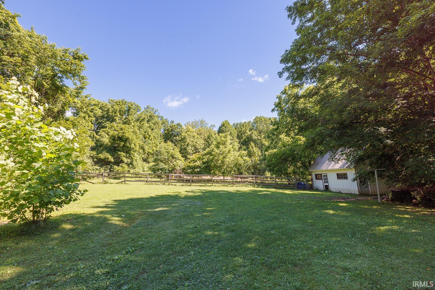 5800 West May Road Bloomington, IN 47403 - Photo 3 of 38