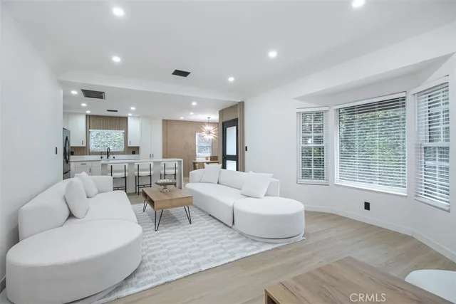 $7,975 | 4177 Fair, North Hollywood, CA 91602