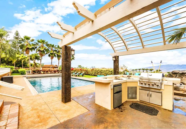 $2,995,000 | 3446 Omaopio Road, Kula, HI 96790