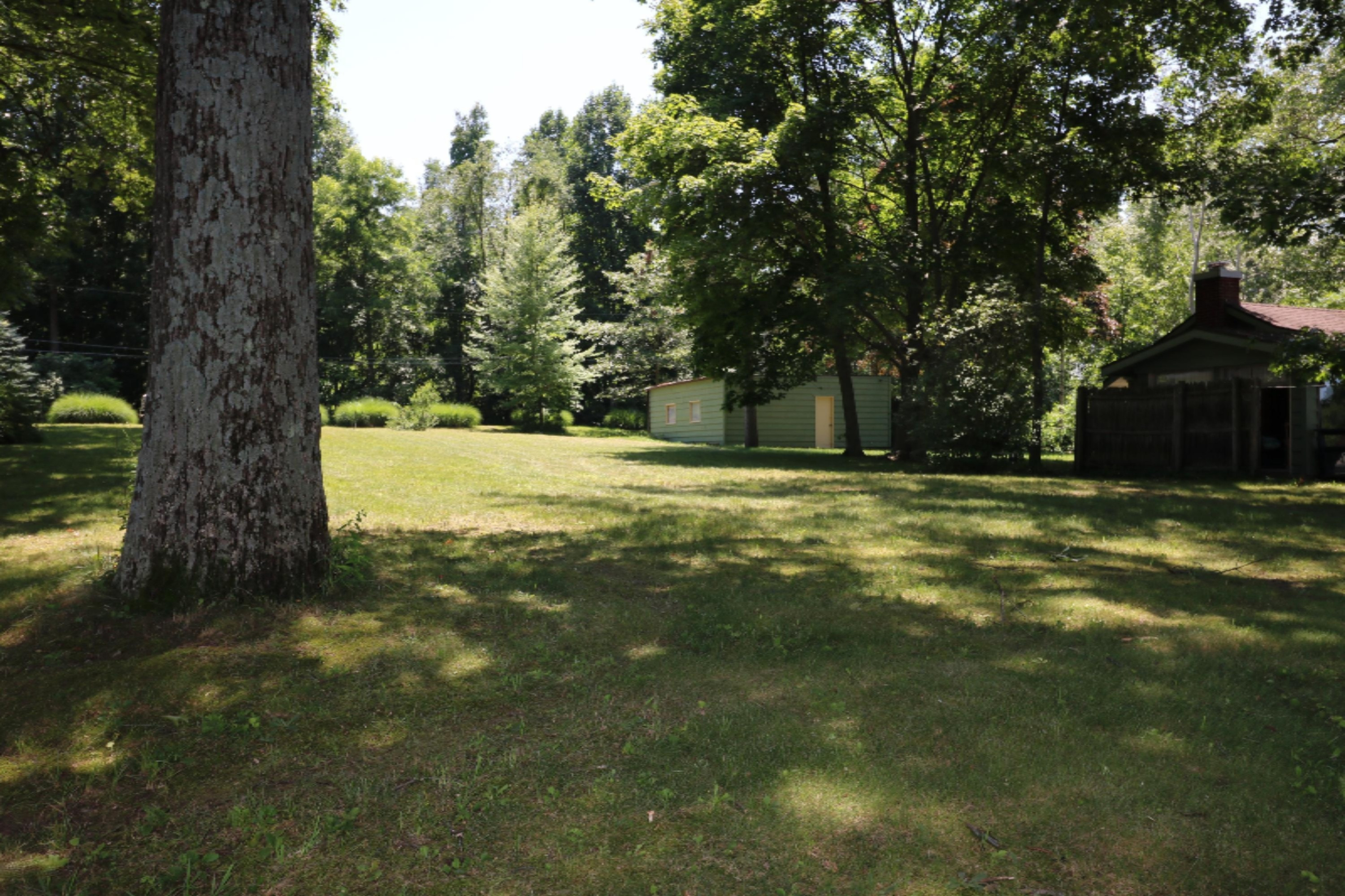 32560 Cable Parkway Dowagiac, MI 49047 - Photo 6 of 14 View from lake to the road