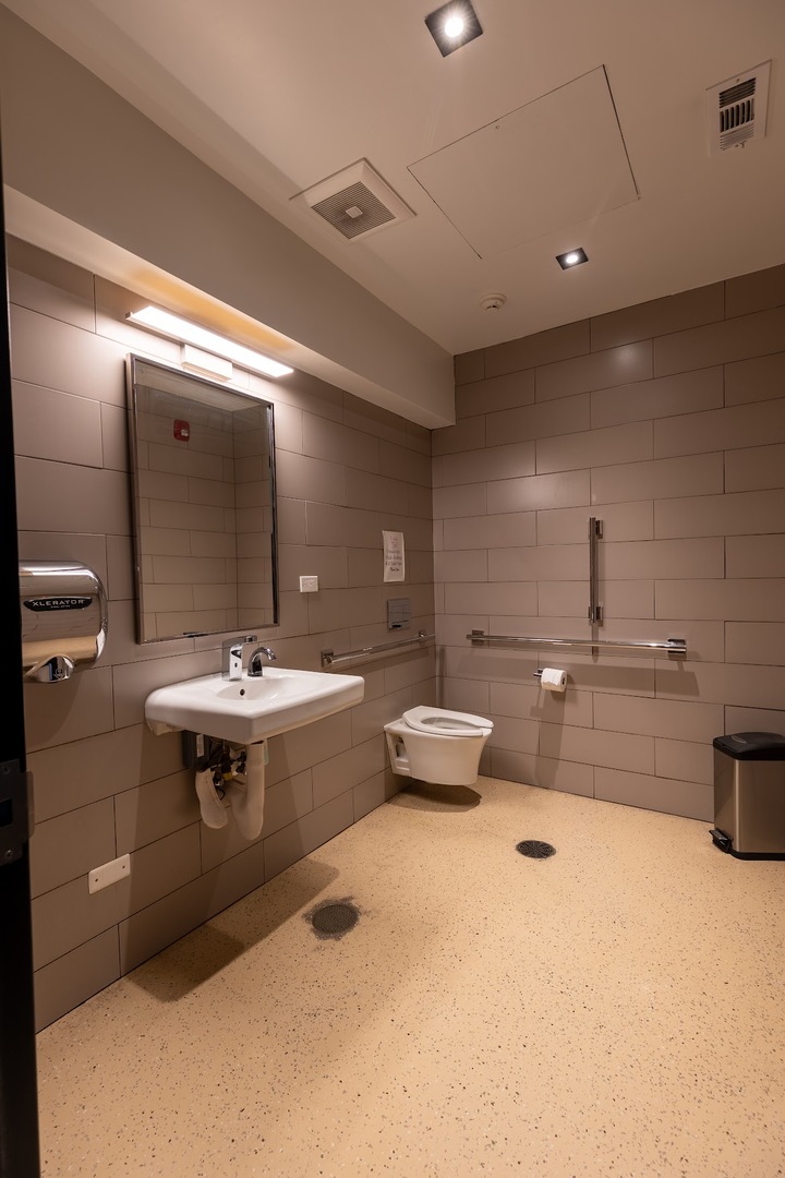 8905 Cermak Road North Riverside, IL 60546 - Photo 6 of 14