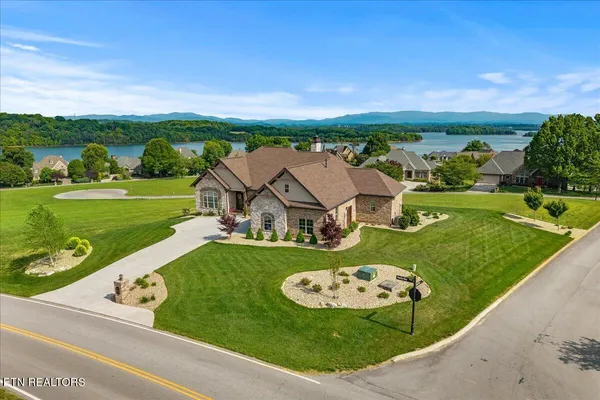 $1,200,000 | 500 Rarity Bay Parkway, Vonore, TN 37885