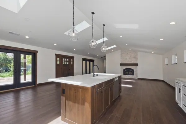 $1,149,000 | 807 South Barlow Lane, Bishop, CA 93514