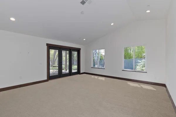 $1,149,000 | 807 South Barlow Lane, Bishop, CA 93514