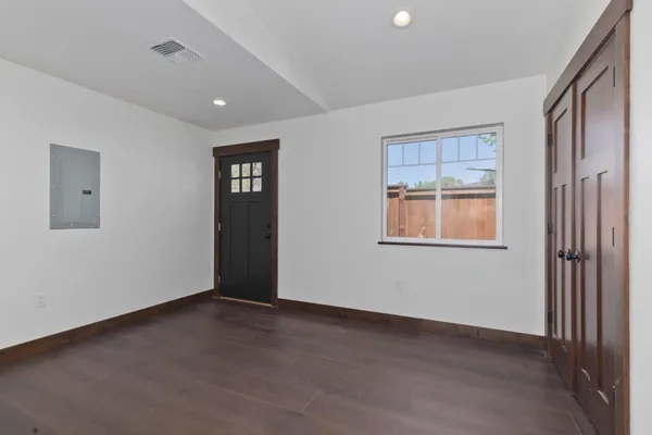$1,149,000 | 807 South Barlow Lane, Bishop, CA 93514
