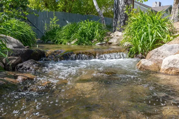 $1,149,000 | 807 South Barlow Lane, Bishop, CA 93514