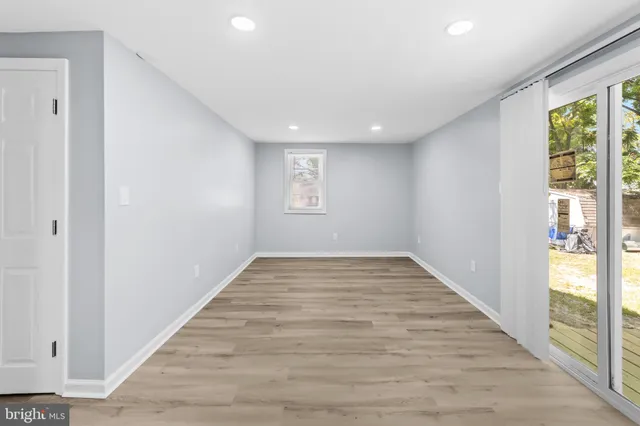 $260,000 | 27 East Phoenix Avenue, Lawnside, NJ 08045