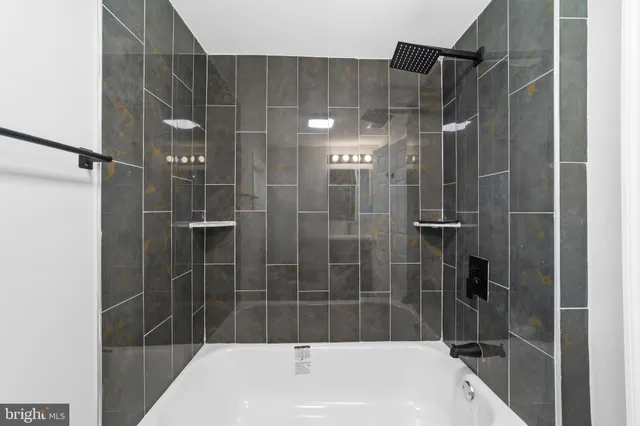 $260,000 | 27 East Phoenix Avenue, Lawnside, NJ 08045