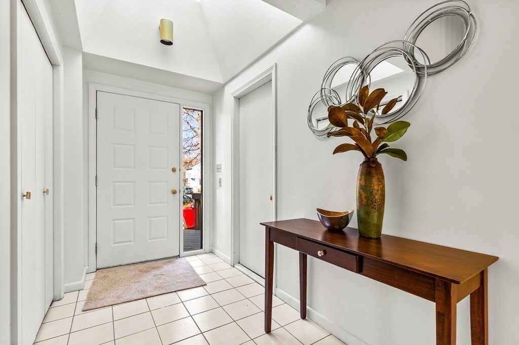 28 Falcon Road Sharon, MA 02067 - Photo 31 of 35