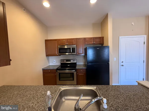 $1,550 | 2 South 3rd Street, Unit 2, Oxford, PA 19363