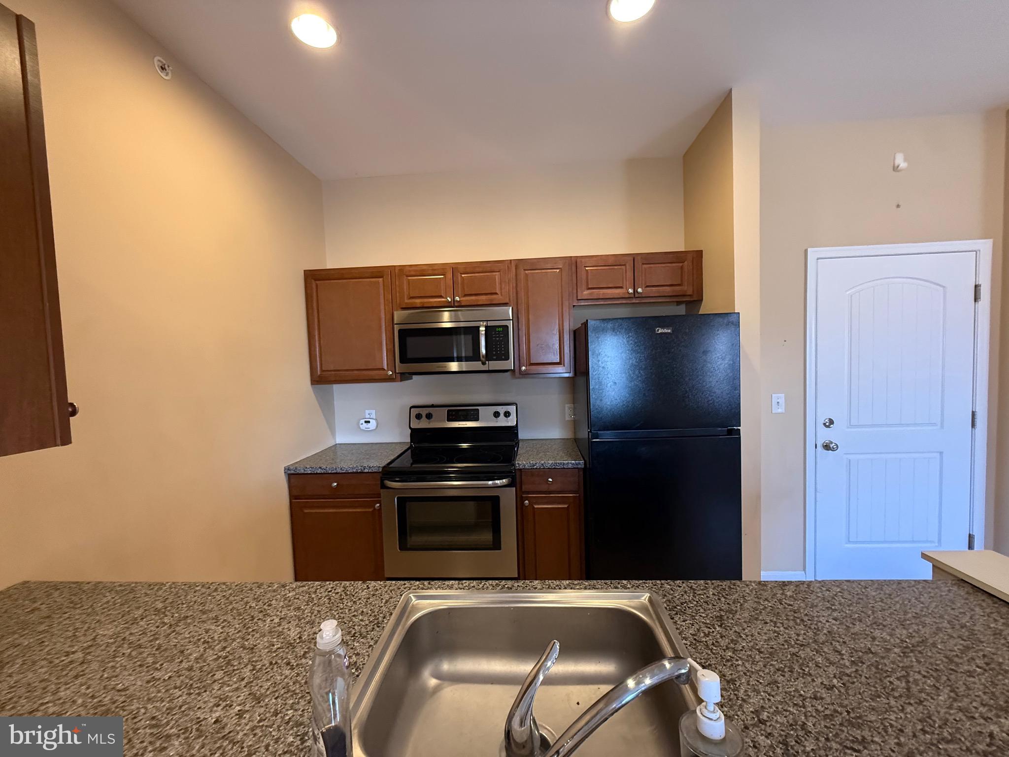 2 South 3rd Street, Unit 2 Oxford, PA 19363 - Photo 5 of 12