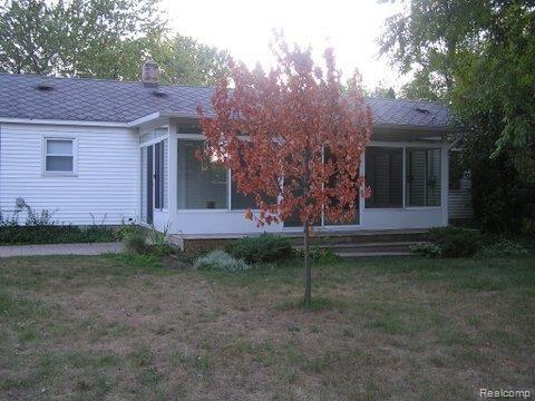 5100 Sashabaw Road Clarkston, MI 48346 - Photo 7 of 16 017.JPG