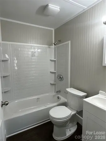 $1,350 | 331 West Bingham Street, Statesville, NC 28677