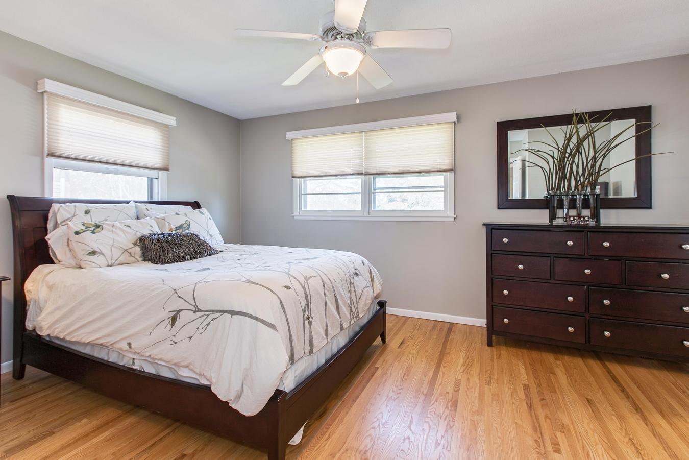 898 Cobb Road Shoreview, MN 55126 - Photo 17 of 34 Gallery Image 17