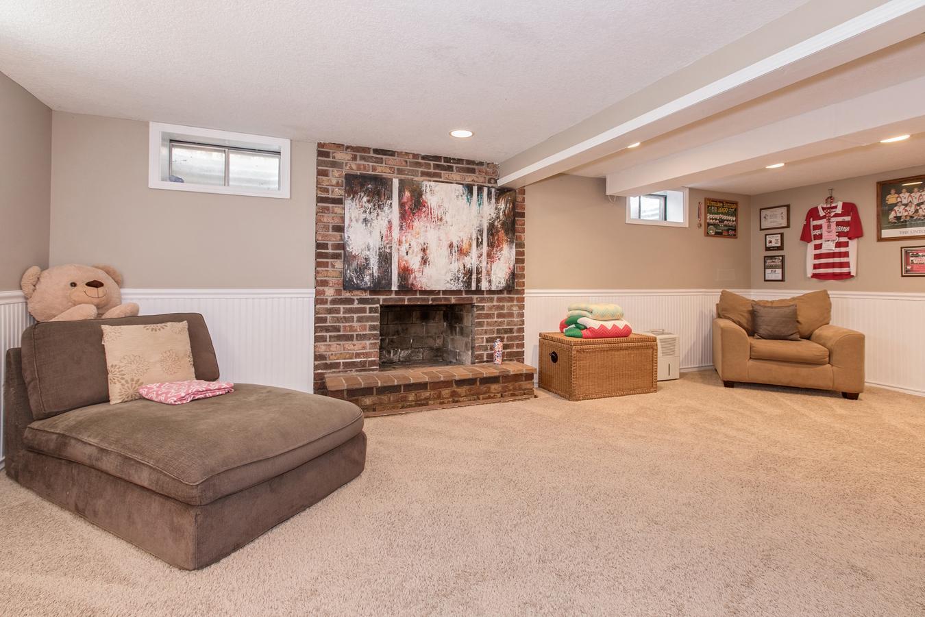 898 Cobb Road Shoreview, MN 55126 - Photo 24 of 34 Gallery Image 24
