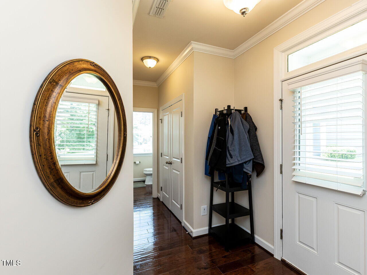2418 Pecan Ridge Way Apex, NC 27502 - Photo 3 of 36 005-1280x960-foyer-entry