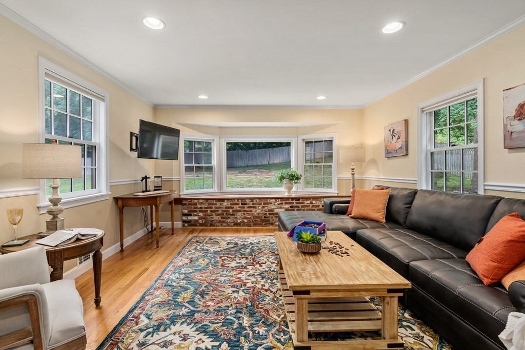 14 King Philip Road Sudbury, MA 01776 - Photo 16 of 33