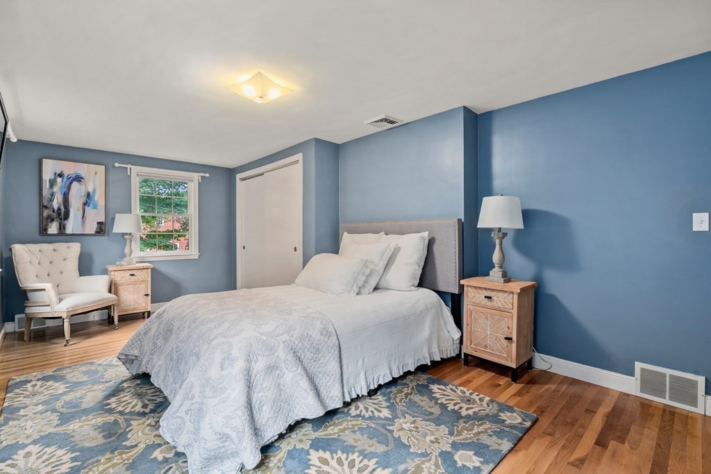 14 King Philip Road Sudbury, MA 01776 - Photo 19 of 33