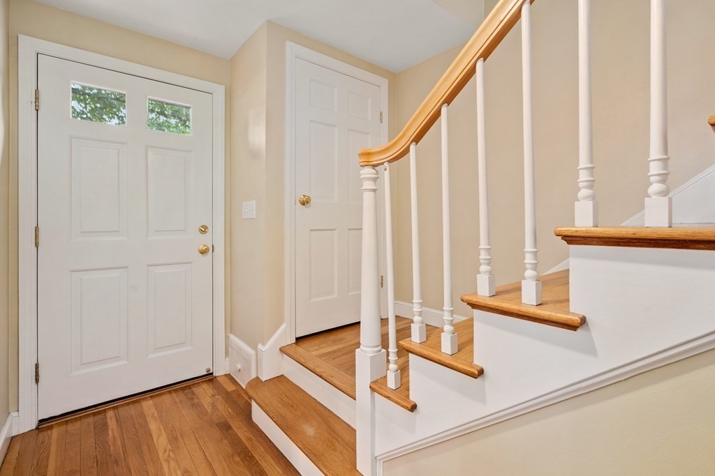 14 King Philip Road Sudbury, MA 01776 - Photo 23 of 33