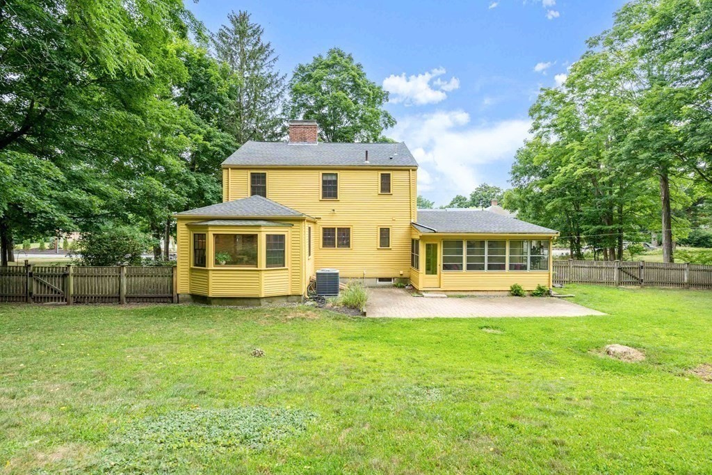 14 King Philip Road Sudbury, MA 01776 - Photo 30 of 33