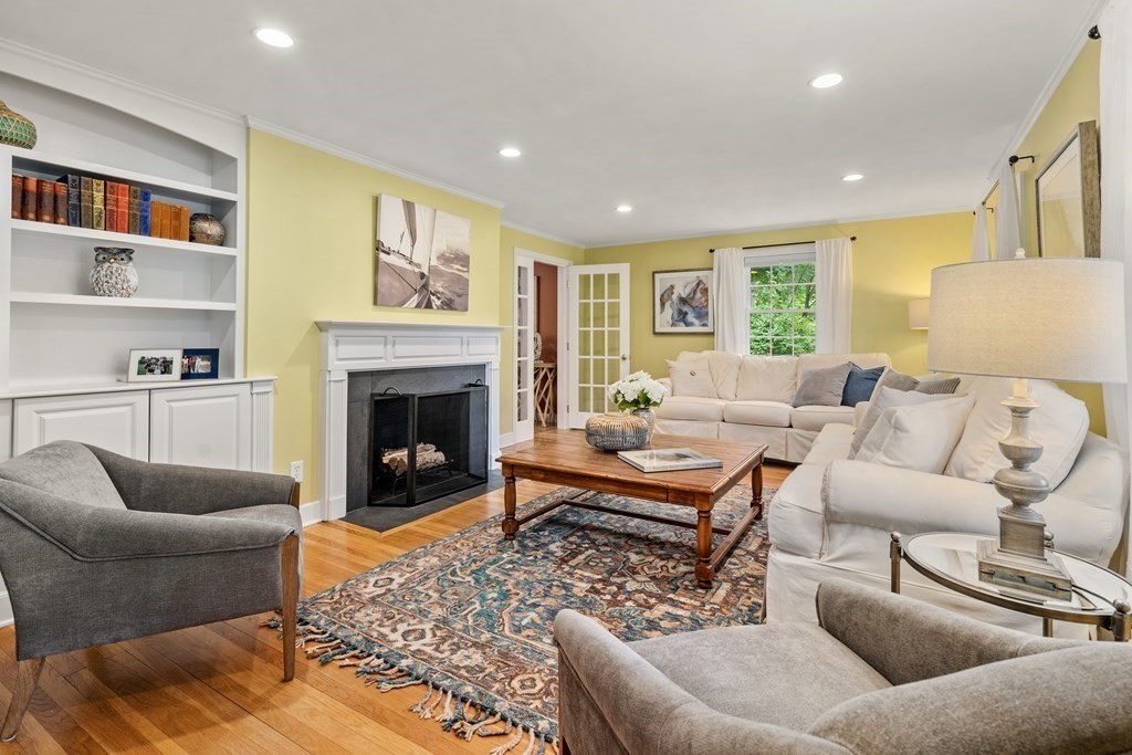 14 King Philip Road Sudbury, MA 01776 - Photo 6 of 33