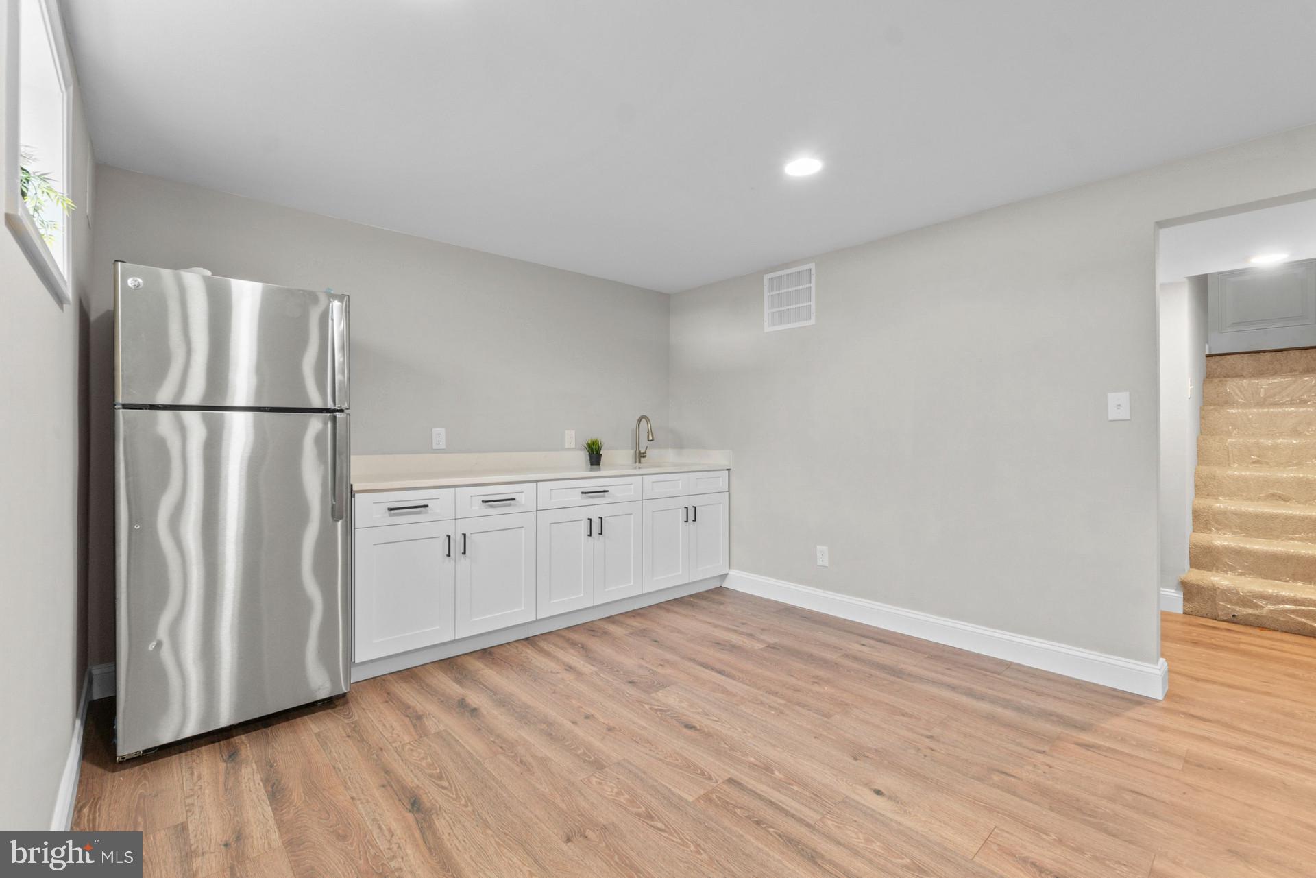 5001 Sharon Road Temple Hills, MD 20748 - Photo 13 of 25 Kitchenette