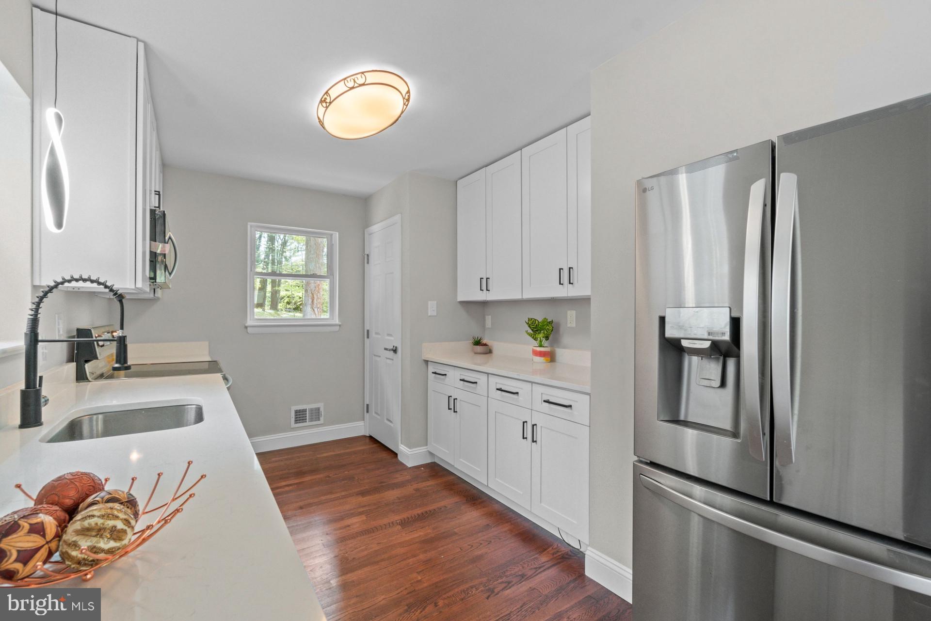 5001 Sharon Road Temple Hills, MD 20748 - Photo 6 of 25