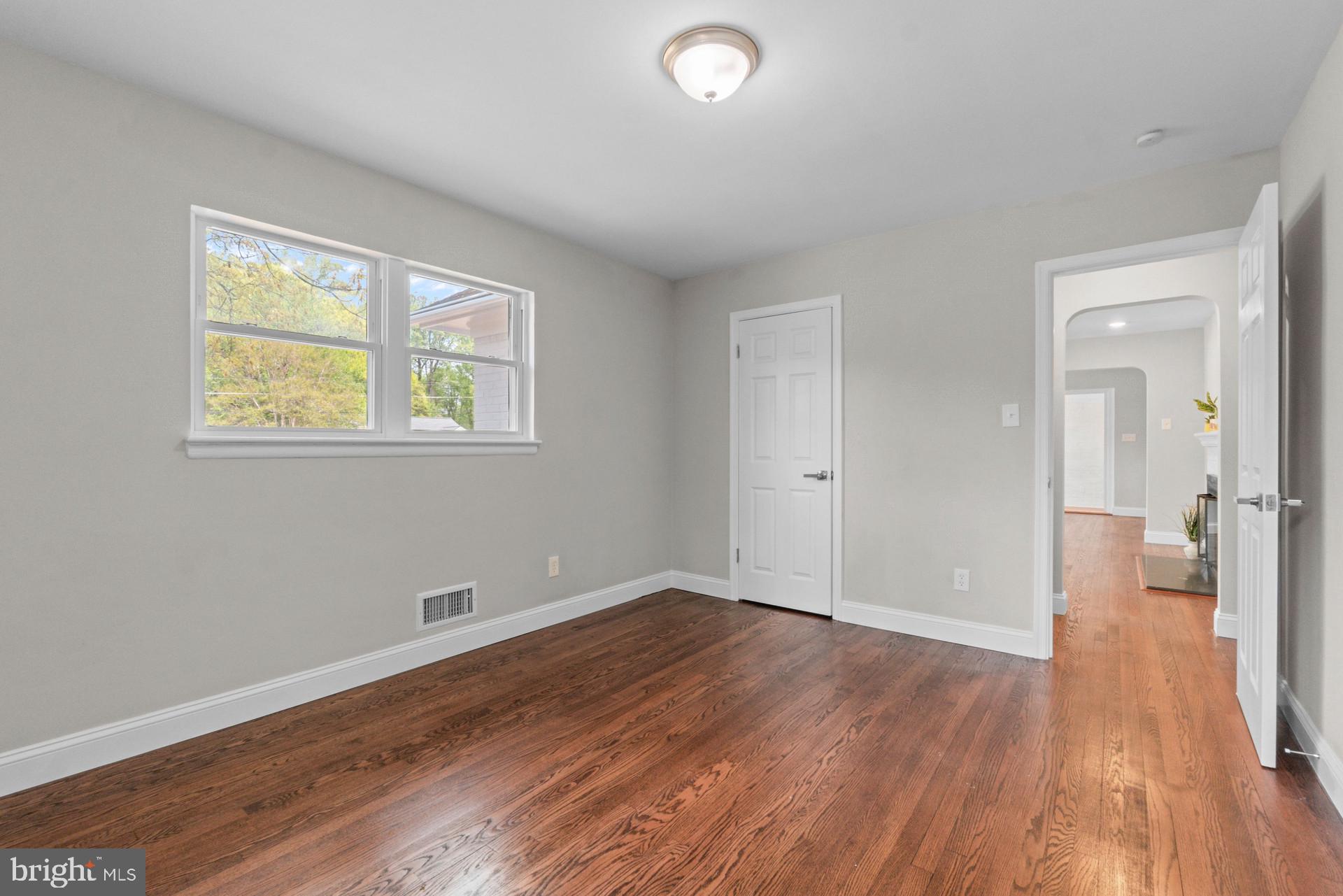5001 Sharon Road Temple Hills, MD 20748 - Photo 9 of 25 Bedroom