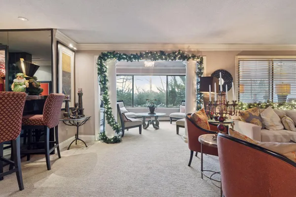 $185,000 | 3076 Lexington Avenue North, Unit A6, Roseville, MN 55113