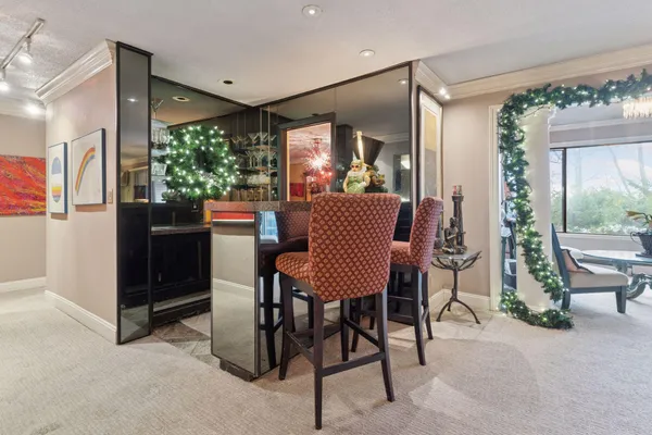 $185,000 | 3076 Lexington Avenue North, Unit A6, Roseville, MN 55113