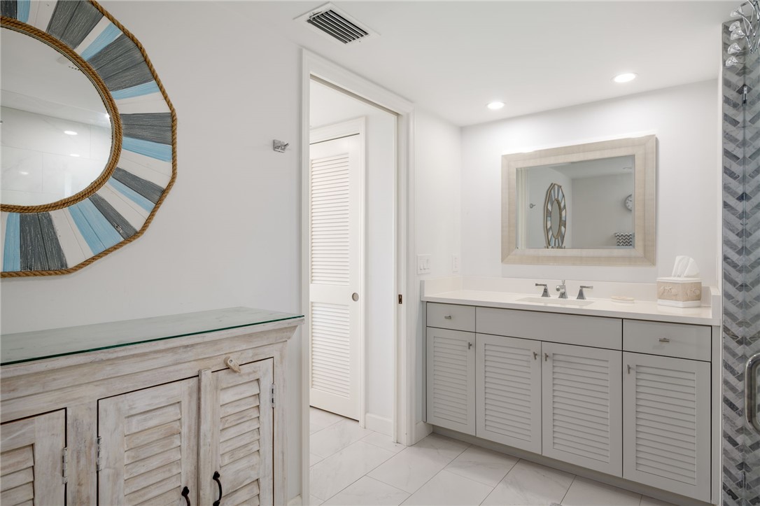 2135 Windward Way, Unit 106 Vero Beach, FL 32963 - Photo 17 of 36