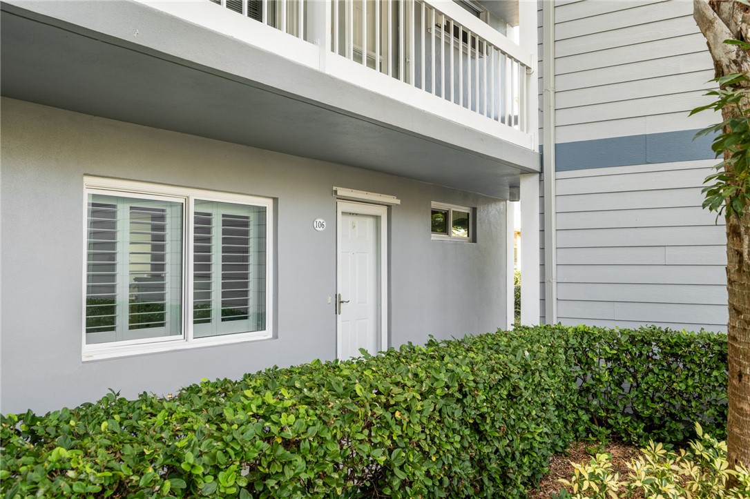 2135 Windward Way, Unit 106 Vero Beach, FL 32963 - Photo 6 of 36