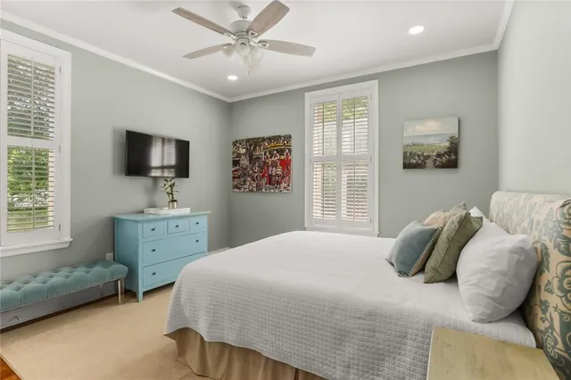 $625,000 | 5421 St Charles Avenue, Unit 2D, New Orleans, LA 70115