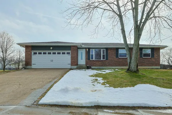 $255,000 | 2437 Trinity Drive, Monroe, OH 45044