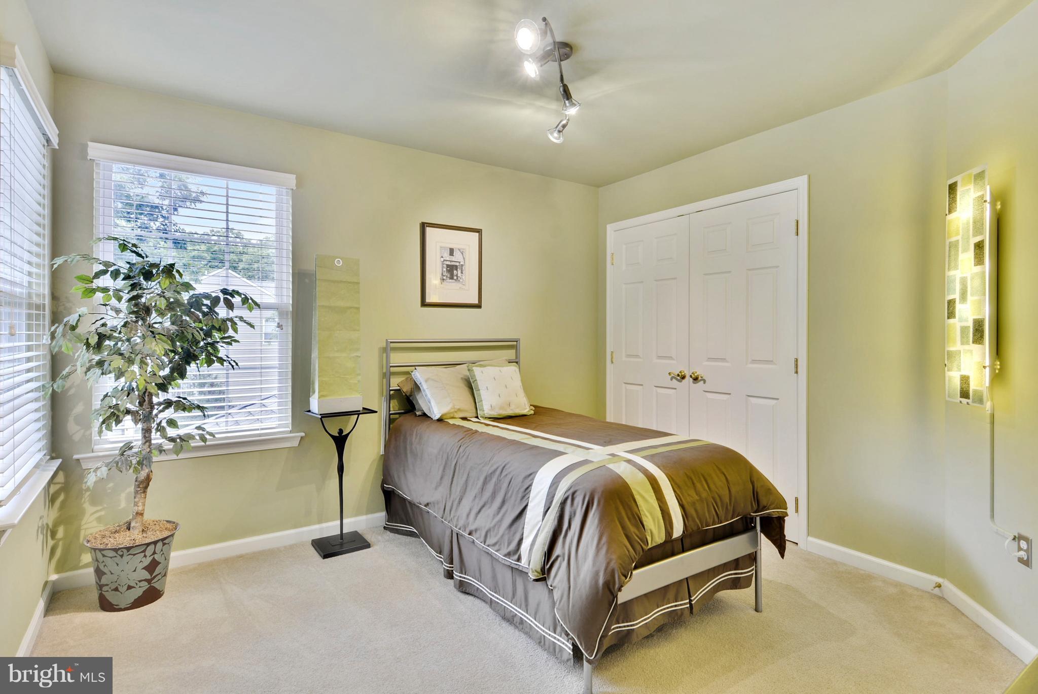 826 Swift Road Pasadena, MD 21122 - Photo 16 of 30 Bedroom