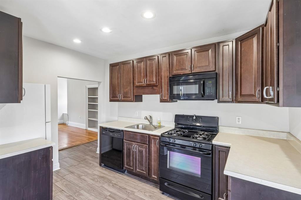 4111 Brownsville Road Pittsburgh, PA 15227 - Photo 24 of 34