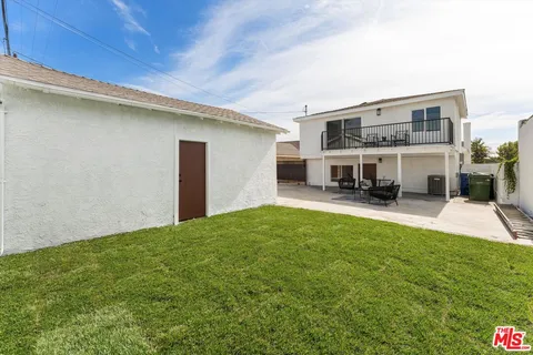 $1,189,800 | 3815 West 60th Street, Los Angeles, CA 90043