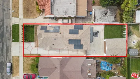 $1,189,800 | 3815 West 60th Street, Los Angeles, CA 90043