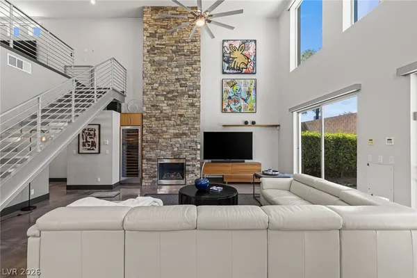 $1,195,000 | 1425 Canyon Ledge Court, Las Vegas, NV 89117