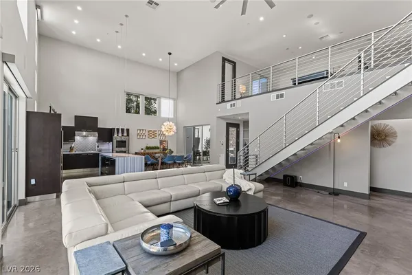 $1,195,000 | 1425 Canyon Ledge Court, Las Vegas, NV 89117