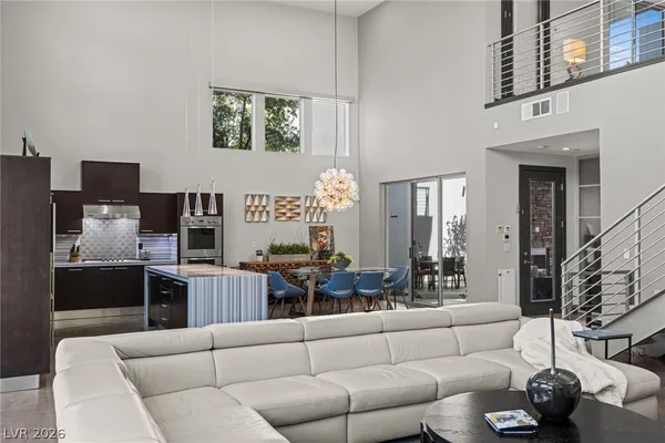 $1,195,000 | 1425 Canyon Ledge Court, Las Vegas, NV 89117