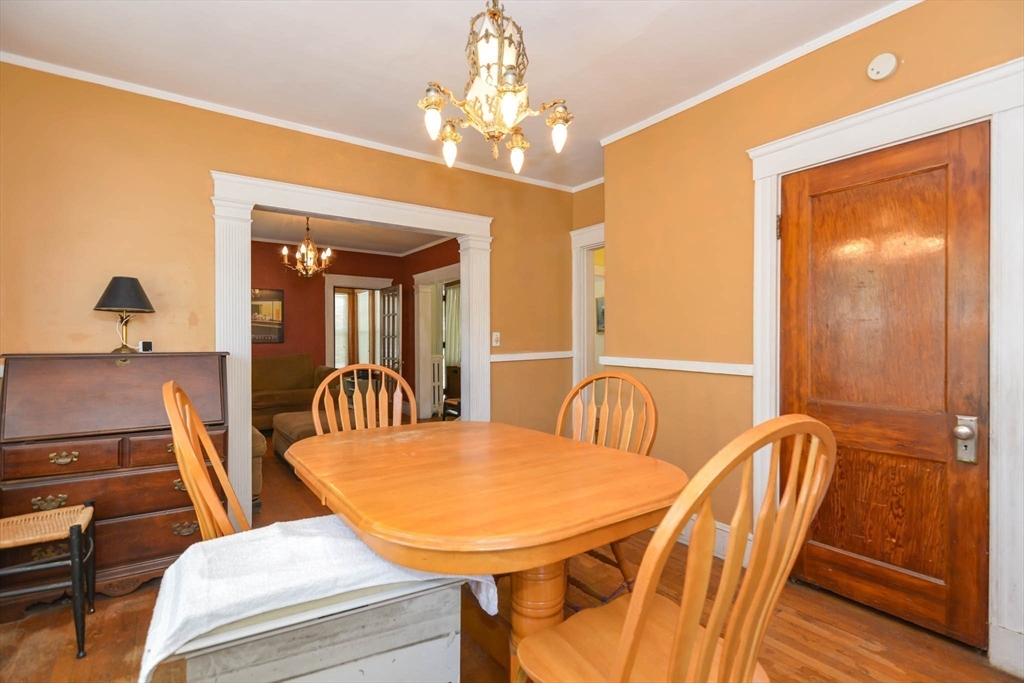 25 Maple Avenue Everett, MA 02149 - Photo 11 of 42