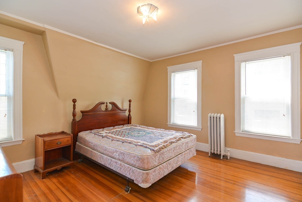 25 Maple Avenue Everett, MA 02149 - Photo 20 of 42