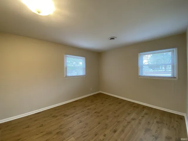 $2,400 | 1100 East Prairie Drive, Bloomington, IN 47408