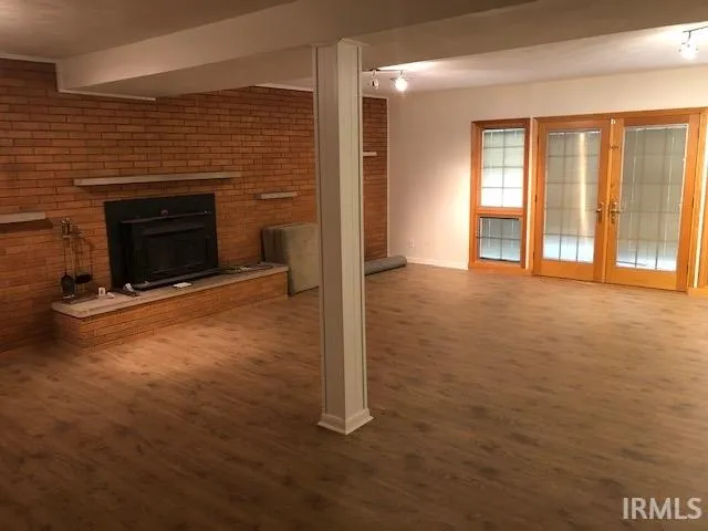 $2,400 | 1100 East Prairie Drive, Bloomington, IN 47408