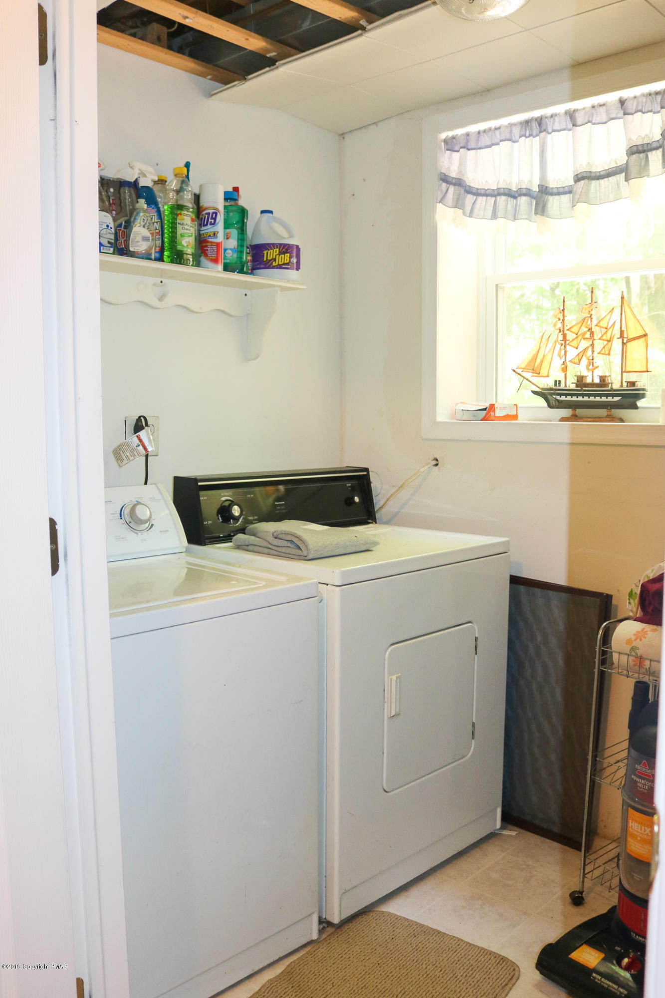 1258 Ranger Trail Pocono Lake, PA 18347 - Photo 19 of 44 laundry