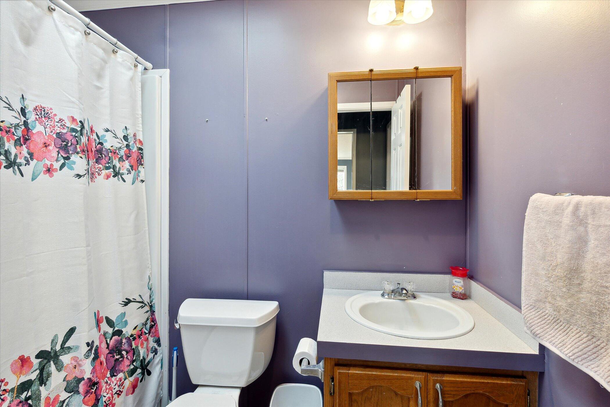 5910 Rogers Road Parma, MI 49269 - Photo 24 of 32 19-5910-Rogers-Rd-Parma-MI-49269-WindowS