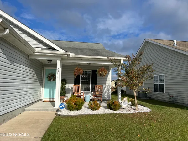 $2,000 | 2941 Beunavista Court, Greenville, NC 27834